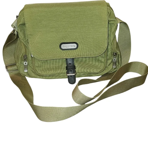 Baggallini Green and Black Messenger Bag - Picture 2 of 16
